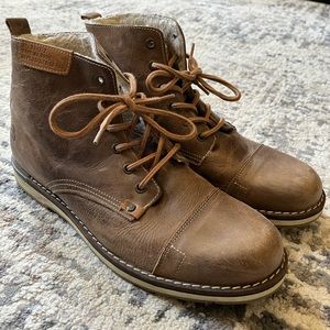 Bullboxer boots